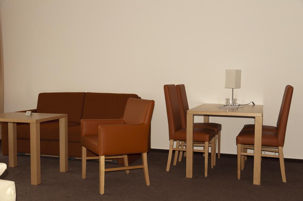 Hotel Haus Deutsch Krone Bad Essen Rum bild