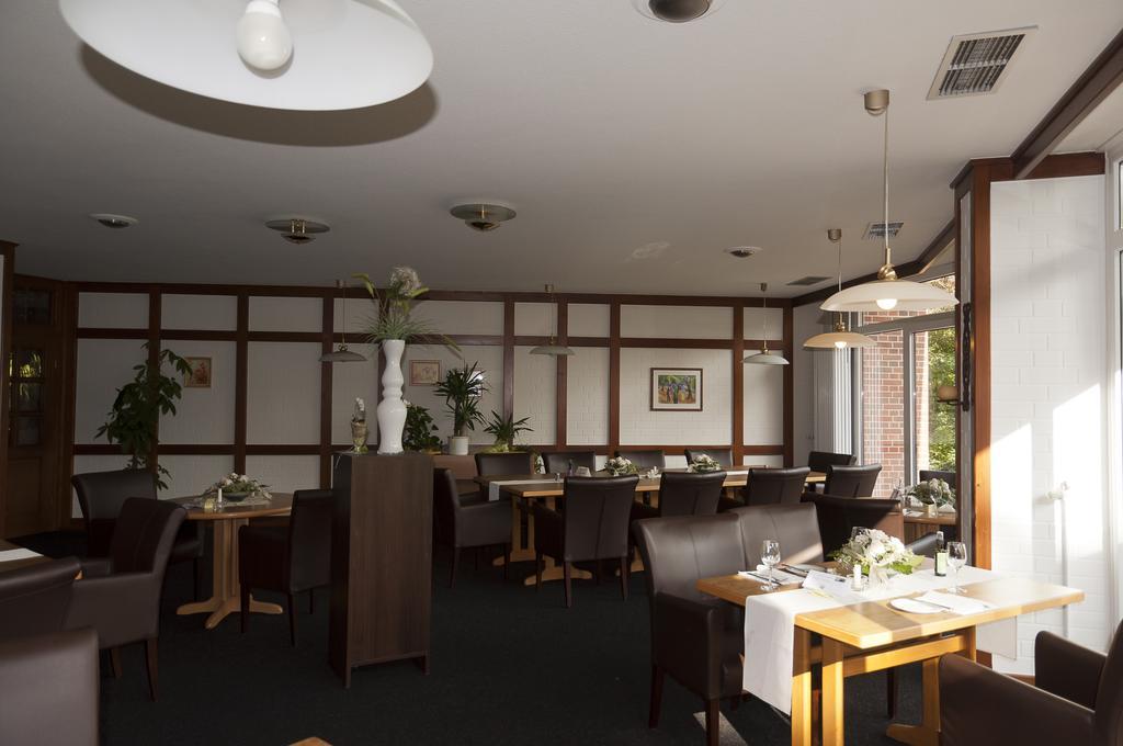 Hotel Haus Deutsch Krone Bad Essen Exteriör bild
